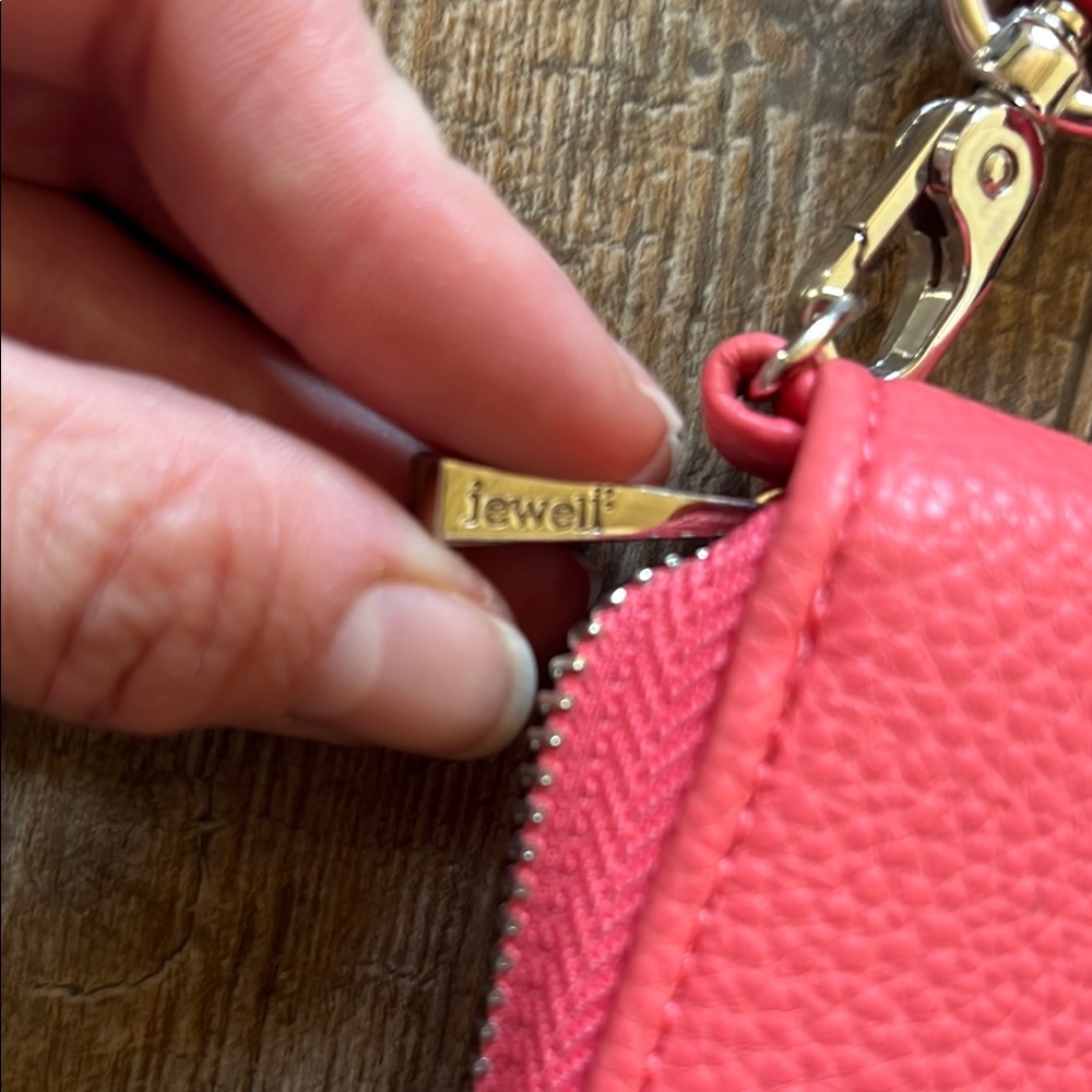 Thirty-One Pink Wallet - Picture 2 of 5